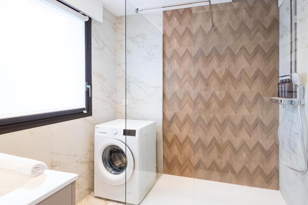 Apartamento Le Mont-Veyrier, Parking Et Vue Annecy Exterior foto